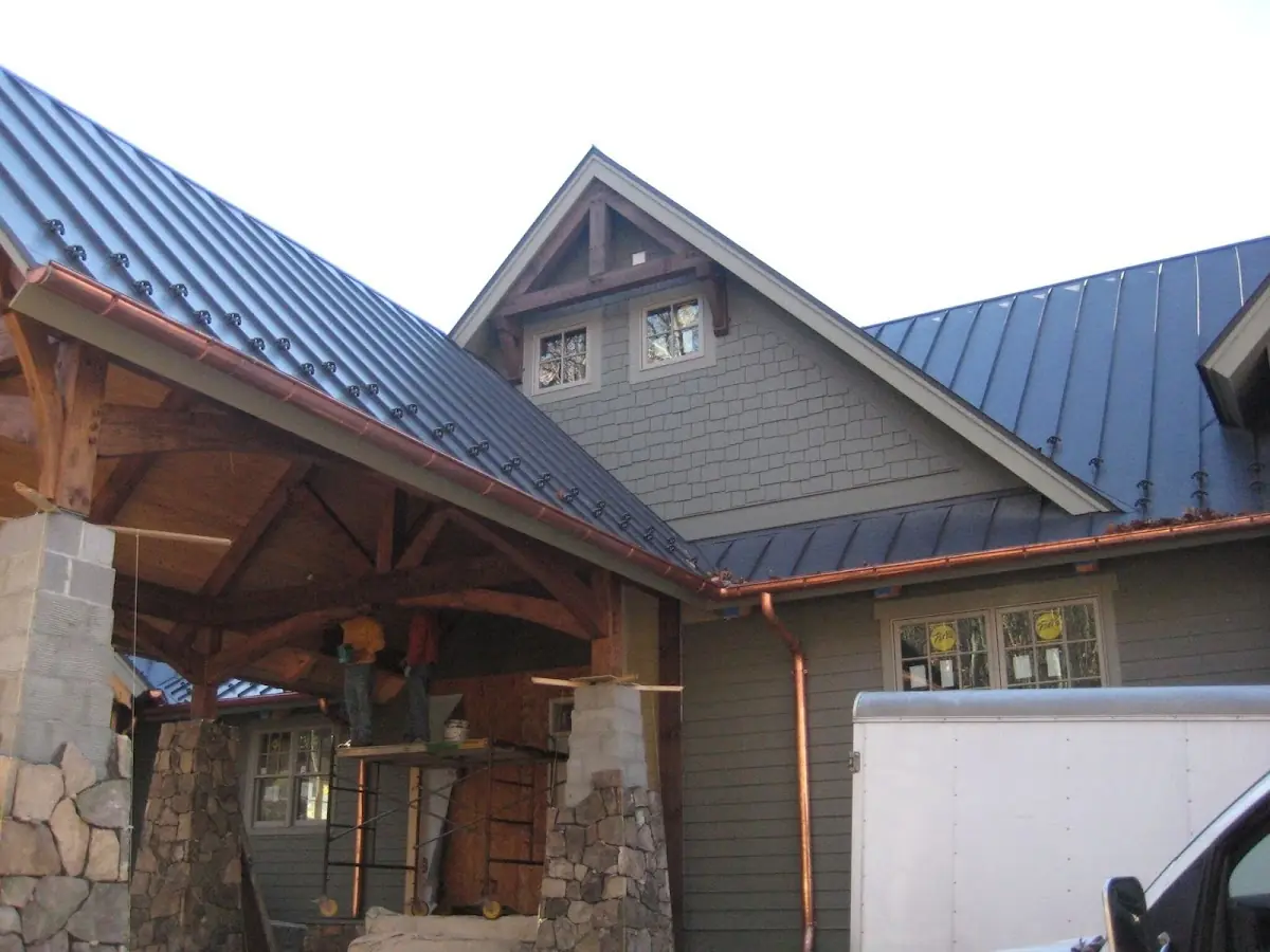 Craftsman Roofing team delivering quality roofing work in West Berlin